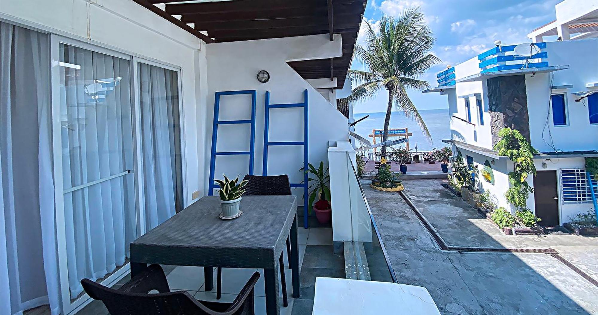 Casa Almarenzo Bed & Breakfast Bolinao Eksteriør bilde