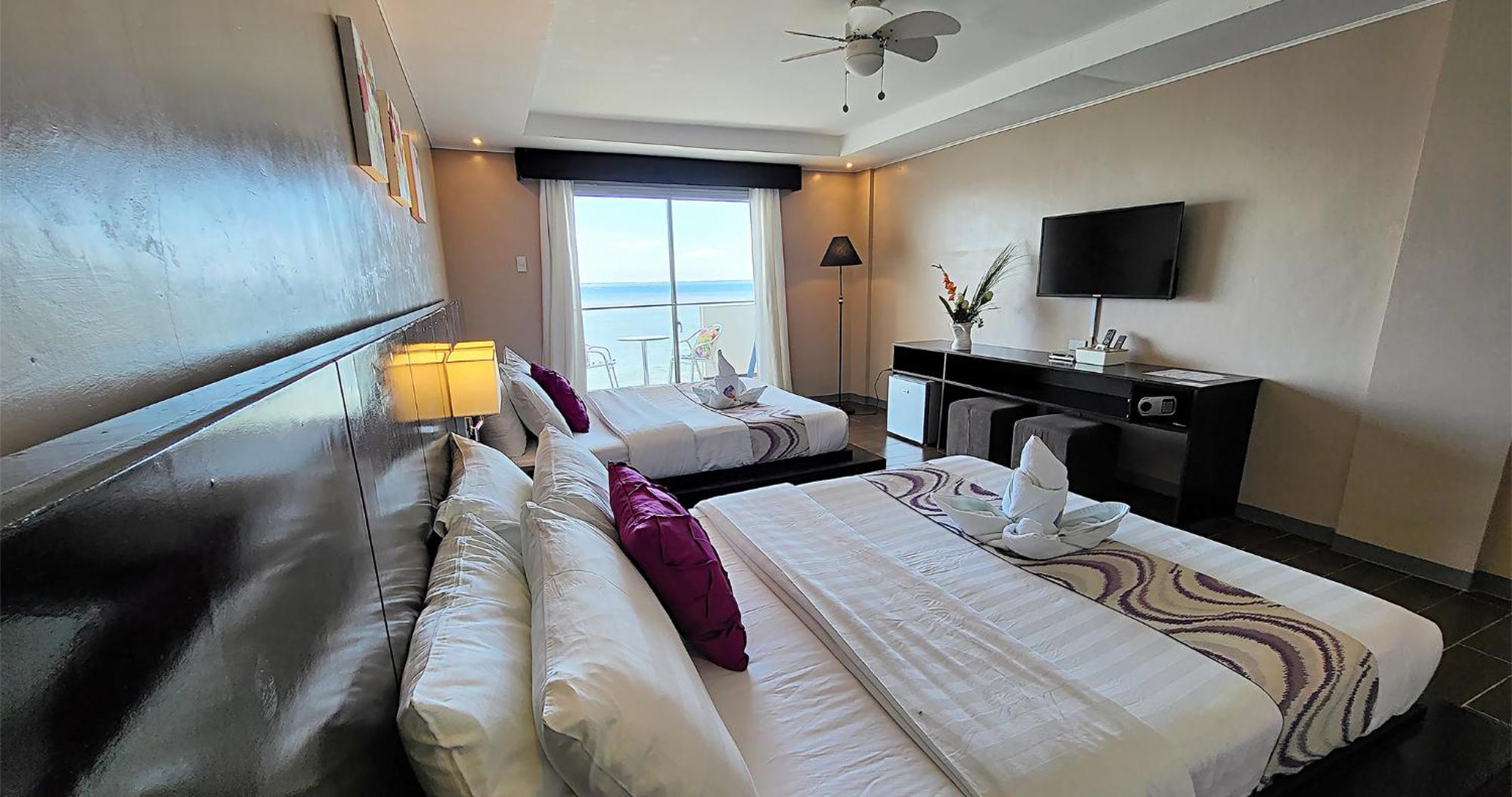 Casa Almarenzo Bed & Breakfast Bolinao Eksteriør bilde
