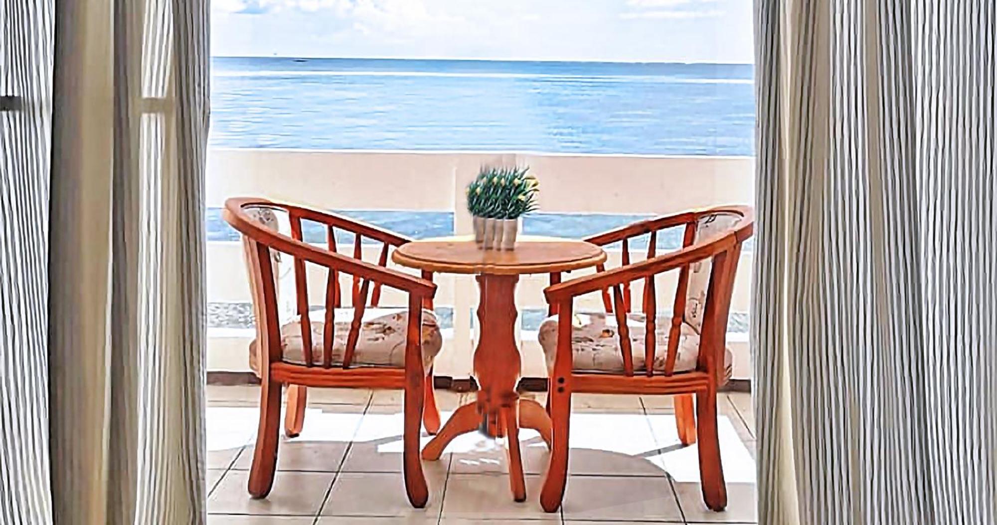 Casa Almarenzo Bed & Breakfast Bolinao Eksteriør bilde