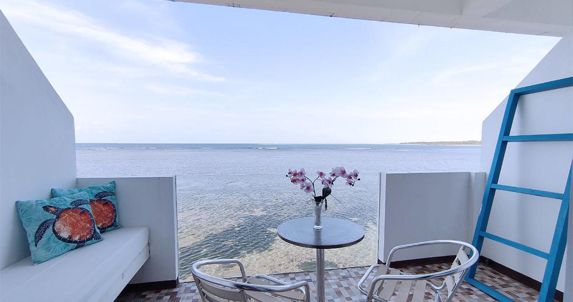 Casa Almarenzo Bed & Breakfast Bolinao Eksteriør bilde