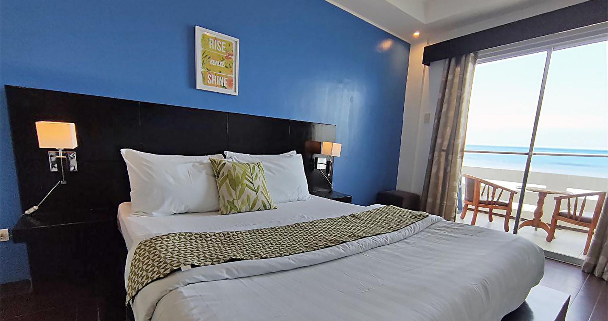 Casa Almarenzo Bed & Breakfast Bolinao Eksteriør bilde