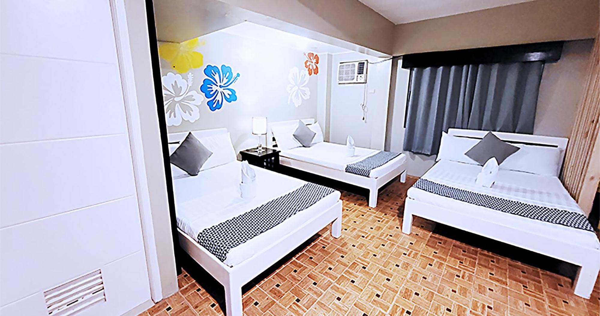 Casa Almarenzo Bed & Breakfast Bolinao Eksteriør bilde