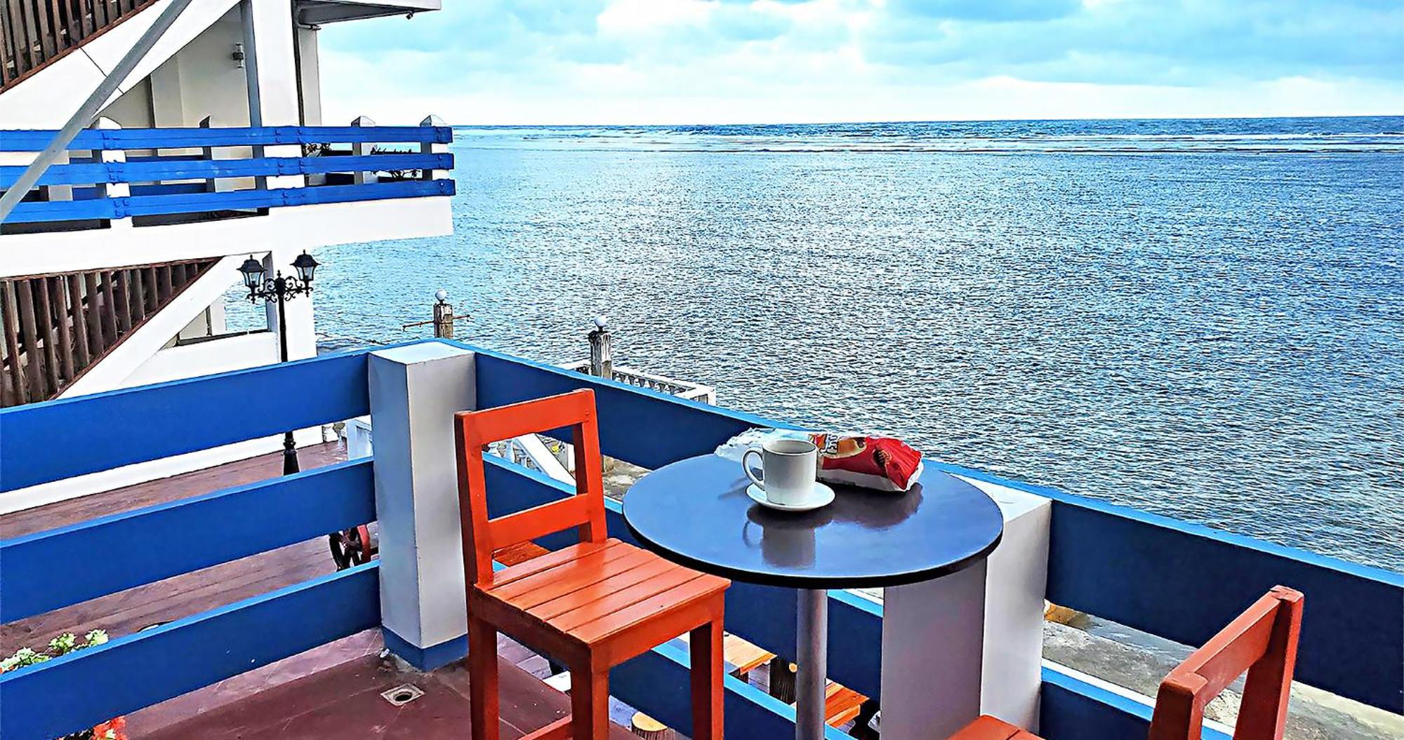 Casa Almarenzo Bed & Breakfast Bolinao Eksteriør bilde